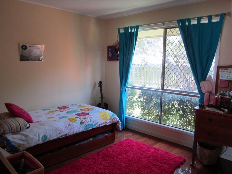 13 The Esplanade, Barney Point QLD 4680