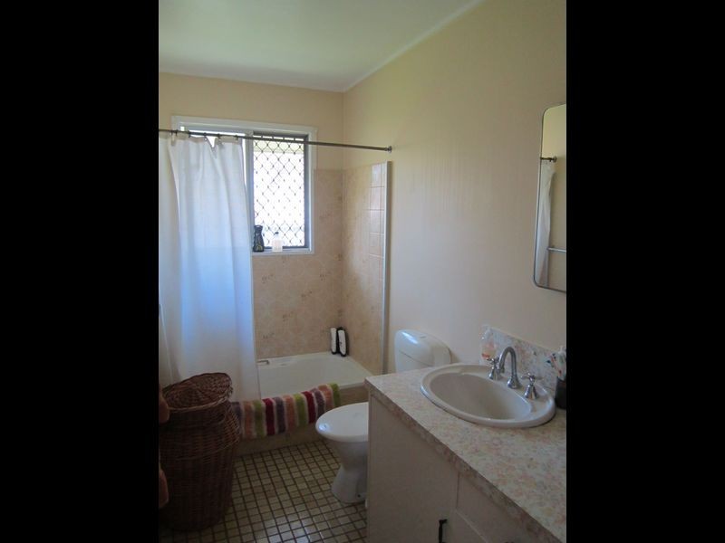 13 The Esplanade, Barney Point QLD 4680