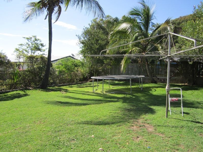 13 The Esplanade, Barney Point QLD 4680