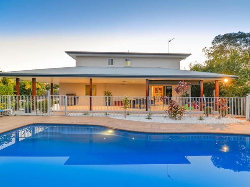 12 Lois Court, New Auckland QLD 4680