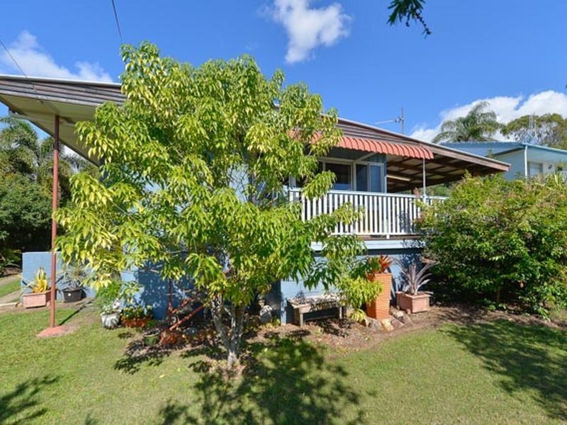 3 Walters Avenue, West Gladstone QLD 4680