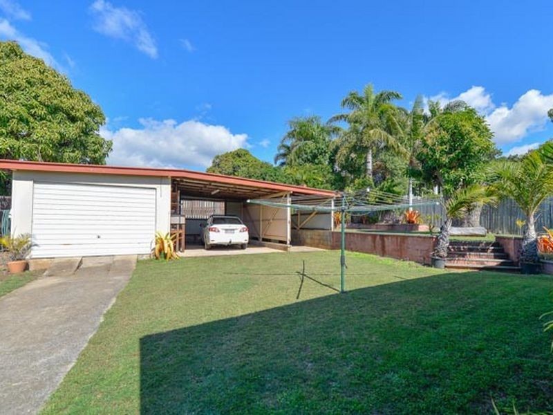 3 Walters Avenue, West Gladstone QLD 4680