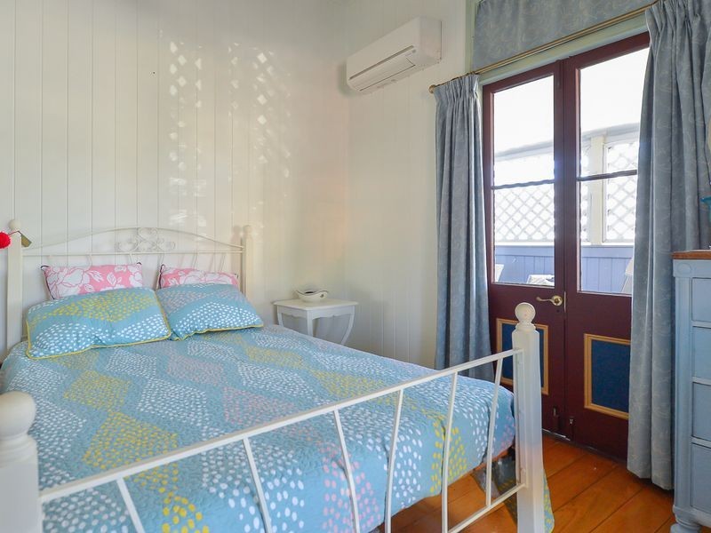 10 Herbert Street, Gladstone QLD 4680