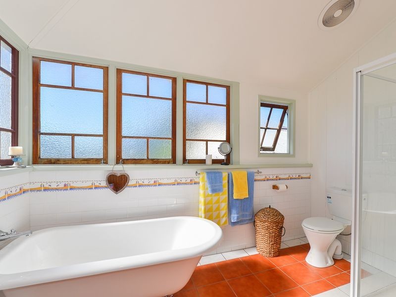 10 Herbert Street, Gladstone QLD 4680