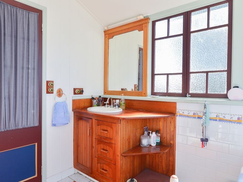 10 Herbert Street, Gladstone QLD 4680