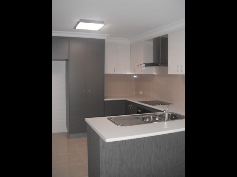 17 Dartmouth Close, Clinton QLD 4680