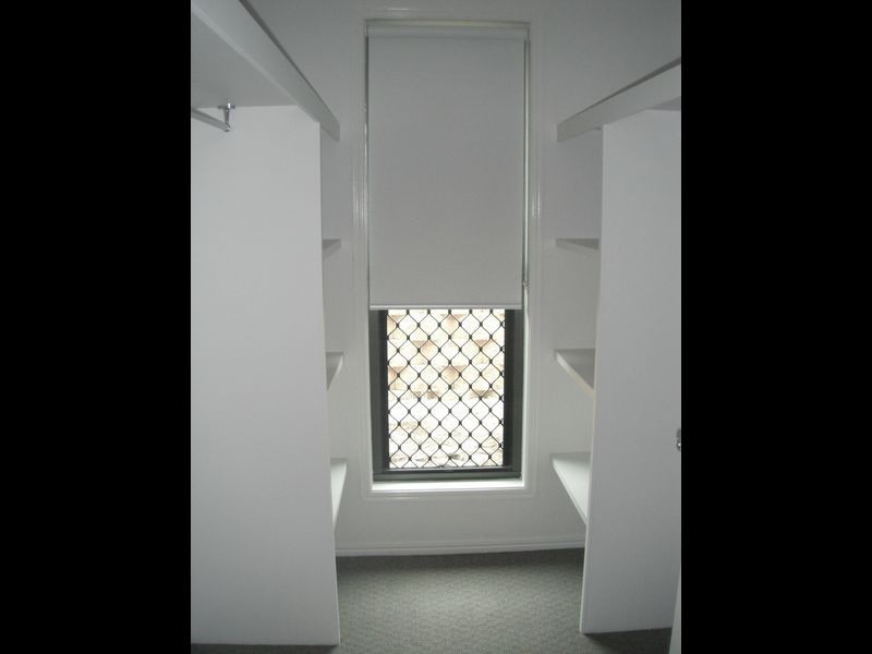 17 Dartmouth Close, Clinton QLD 4680