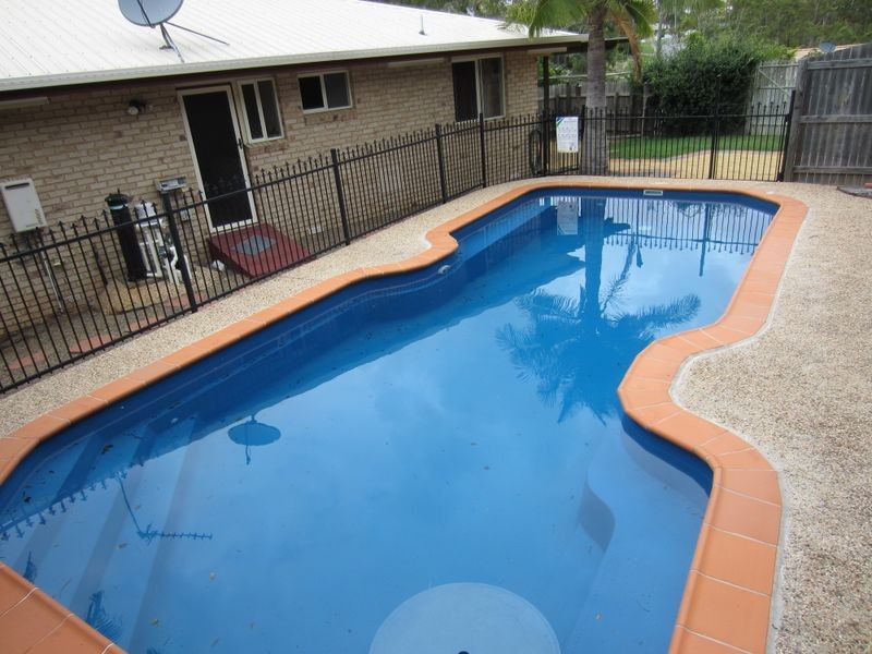 2 NELUNA RISE, Gladstone QLD 4680