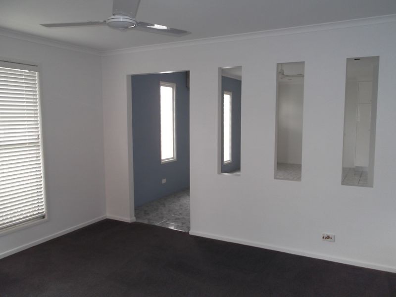 72 J Hickey Avenue, Clinton QLD 4680