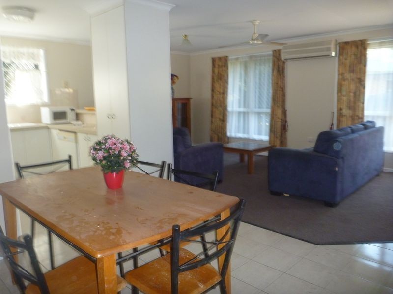 1/46 Marten Street, Gladstone South QLD 4680