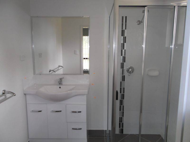 3 INGRA CLOSE, Glen Eden QLD 4680