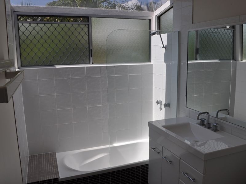 37 HIGGINS STREET, Gladstone QLD 4680