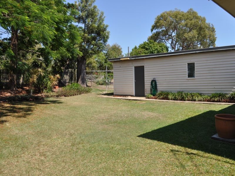 37 HIGGINS STREET, Gladstone QLD 4680