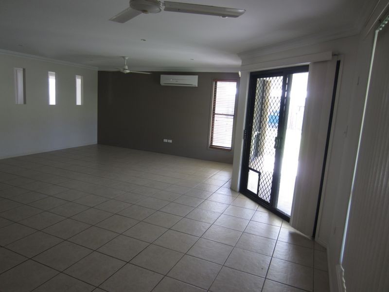 23 VICTORIA AVENUE, Glen Eden QLD 4680