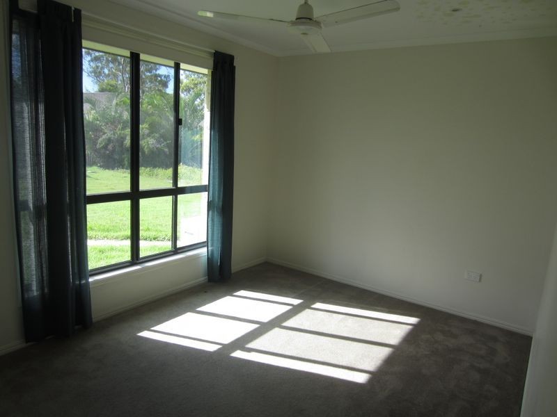 23 VICTORIA AVENUE, Glen Eden QLD 4680