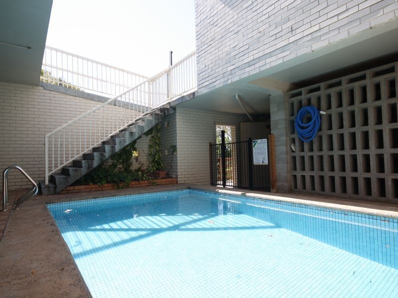 222 Goondoon Street, South Gladstone QLD 4680