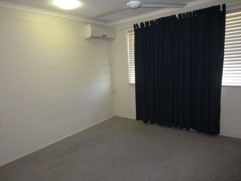 Unit 2/71 Off Lane, Gladstone QLD 4680