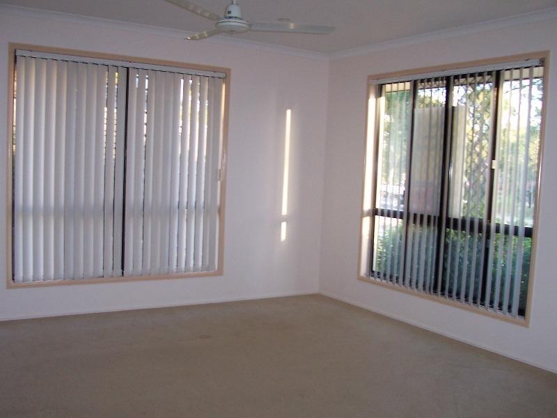 44 Witney Street, Telina QLD 4680