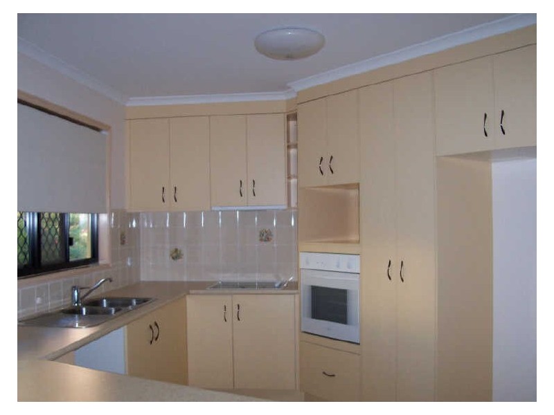 44 Witney Street, Telina QLD 4680