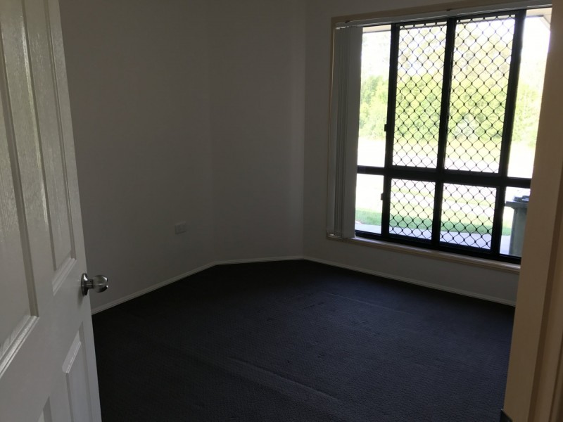 44 Witney Street, Telina QLD 4680