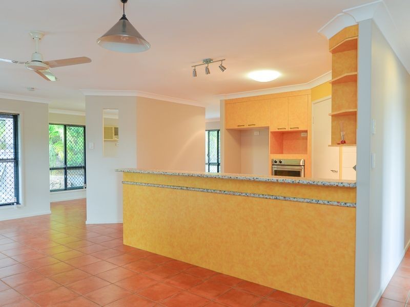 9 Cania Way, Clinton QLD 4680