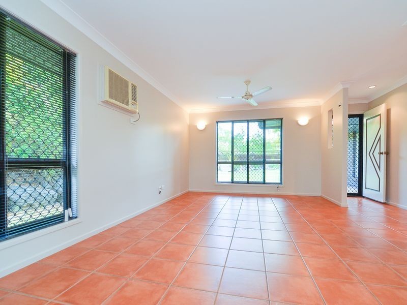 9 Cania Way, Clinton QLD 4680