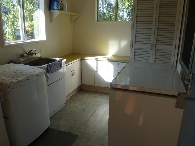 10 O’Malley Street, West Gladstone QLD 4680