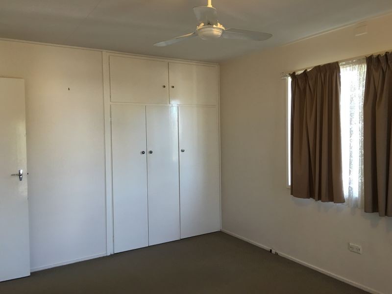 10 O’Malley Street, West Gladstone QLD 4680