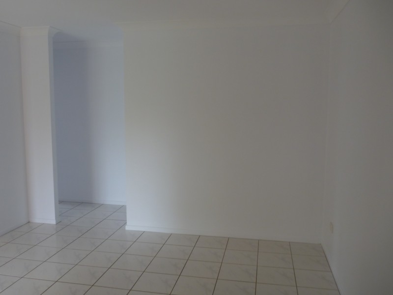 42 Clarance Drive, New Auckland QLD 4680