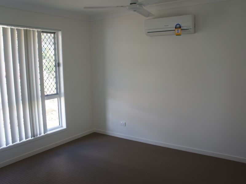 31 Iris Road, Kirkwood QLD 4680