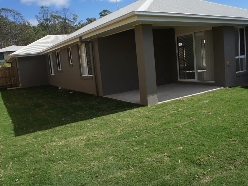 31 Iris Road, Kirkwood QLD 4680