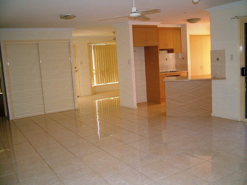 5 Daydream Drive, Clinton QLD 4680