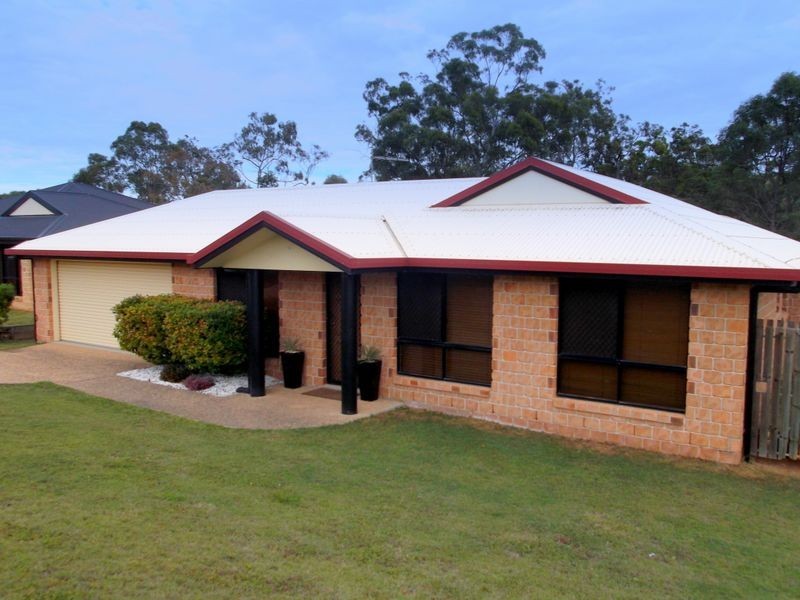 100 COLBROWN AVENUE, Clinton QLD 4680