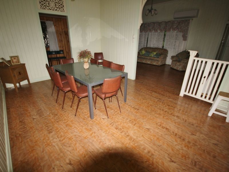 73 Flinders Parade, Gladstone QLD 4680