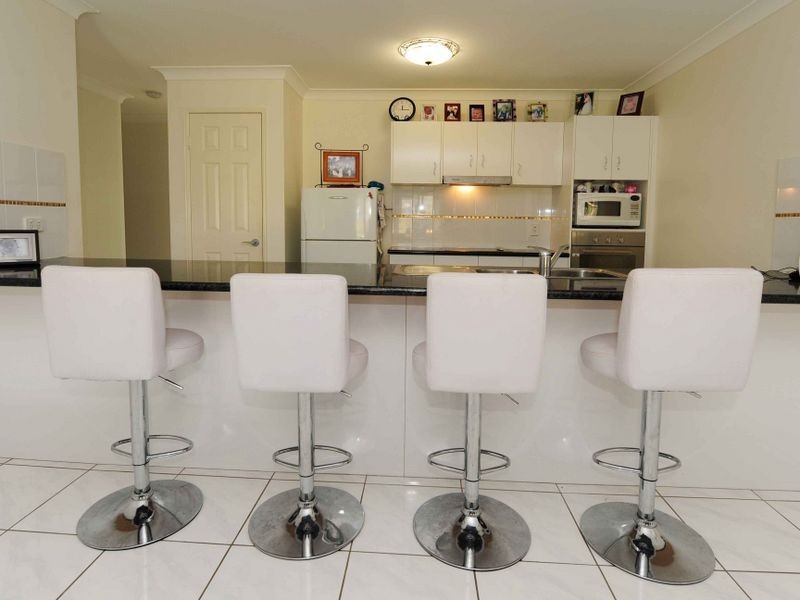 34 Beezley Street, Glen Eden QLD 4680