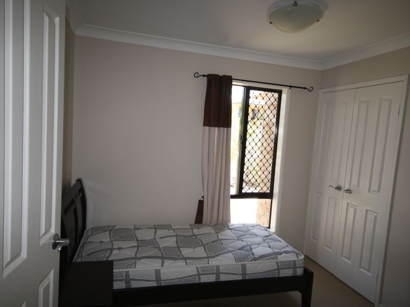 14 Dolphin Terrace, South Gladstone QLD 4680