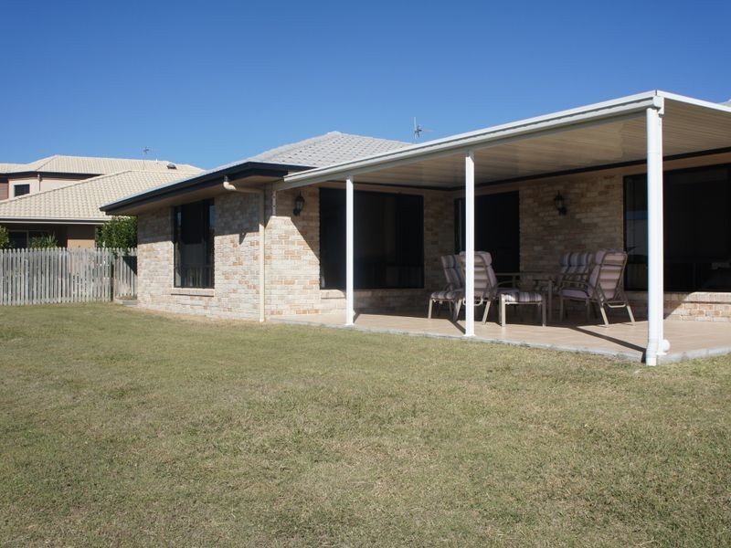 14 Dolphin Terrace, South Gladstone QLD 4680