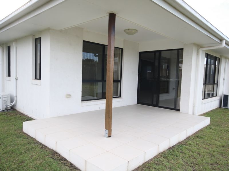 6 Eyre Court, Glen Eden QLD 4680