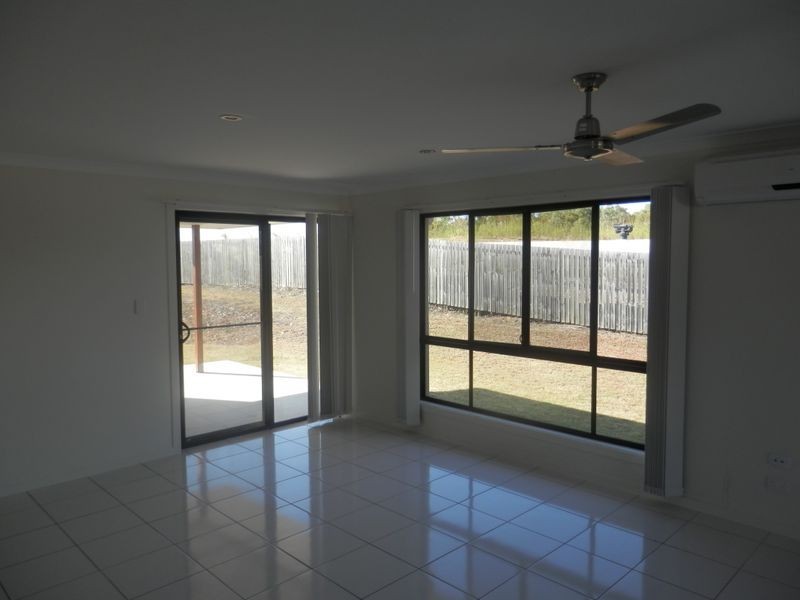 17 Giles Street, Glen Eden QLD 4680