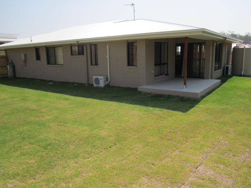 3 Lawson Court, Glen Eden QLD 4680