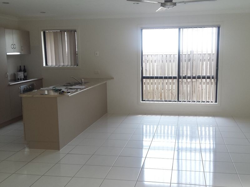 3 Lawson Court, Glen Eden QLD 4680