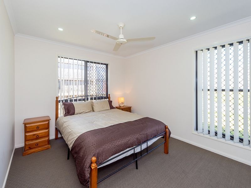 12 Redgum Drive, Kirkwood QLD 4680