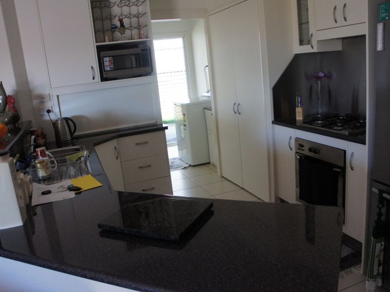 15 Dorinda Close, Clinton QLD 4680