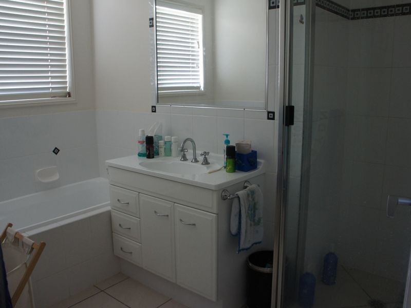 15 Dorinda Close, Clinton QLD 4680