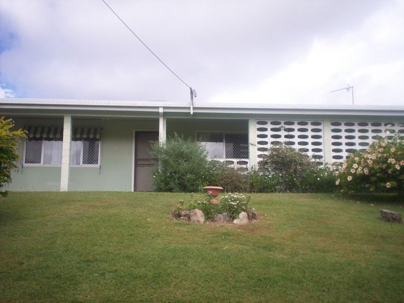 5 Gum Court, New Auckland QLD 4680