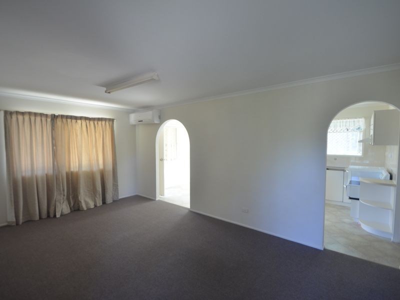 5 Gum Court, New Auckland QLD 4680