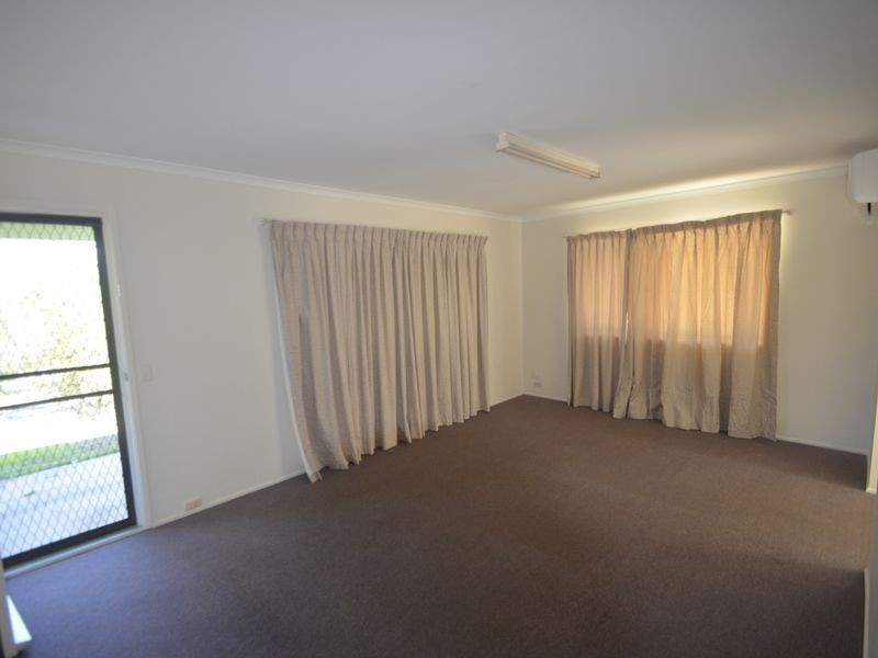 5 Gum Court, New Auckland QLD 4680