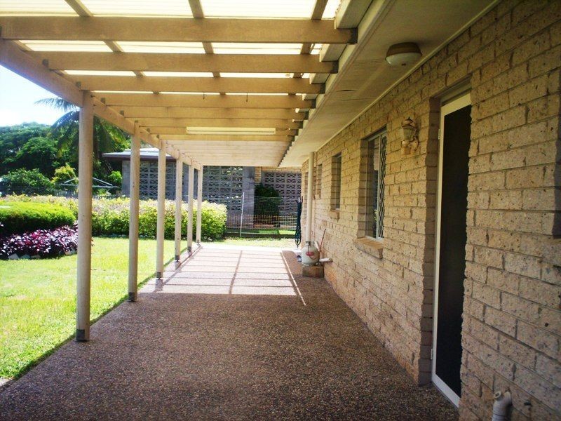 9 Pashley Street, Clinton QLD 4680