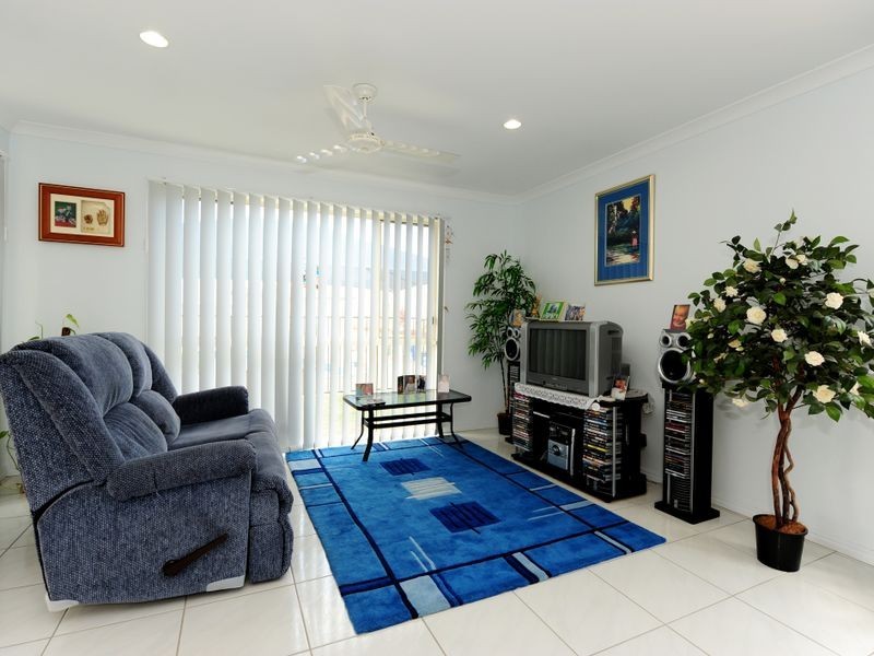 67 Sharyn Drive, New Auckland QLD 4680