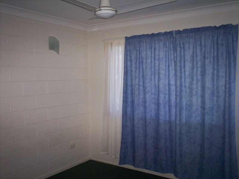 5/17 ROBERTS STREET, Gladstone QLD 4680